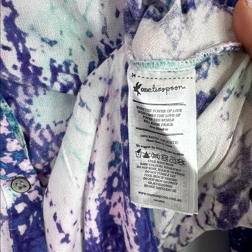 One teaspoon tie dye button down lightweight shirt size small - Image 4