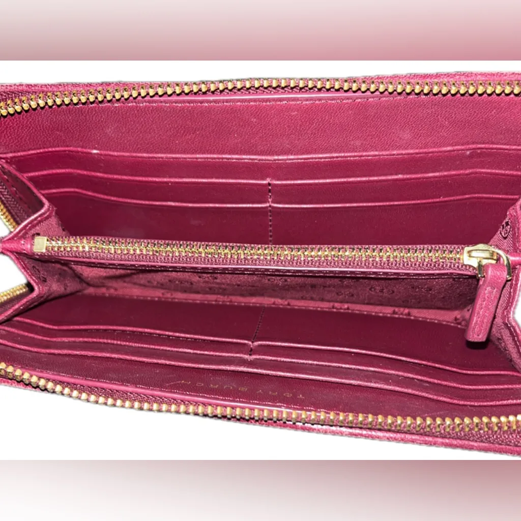 Tory Burch Alexa Chevron Zip-around Continental Wallet - Image 3