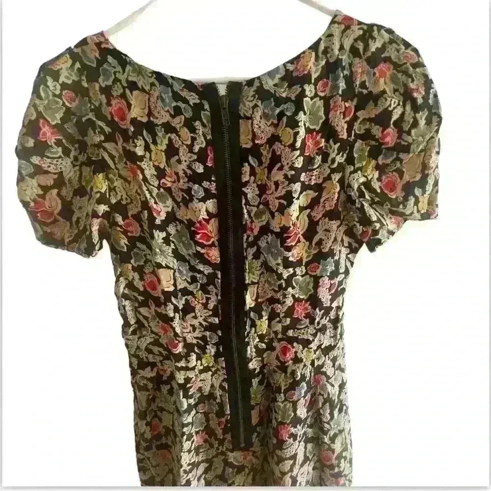 Topshop French Paris Chic Rouje inspired dress
Visit - Image 6