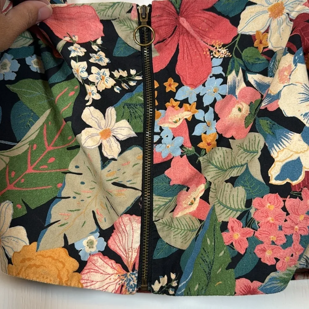 Zara Trafaluc Collections Puff Sleeve Crop Botanical V-Neck Blouse Size XS EUC - Image 8