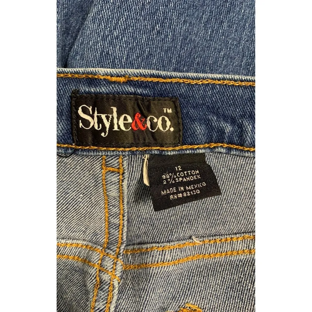 Style & Co. Bootcut Jeans. Size 12. - Image 3