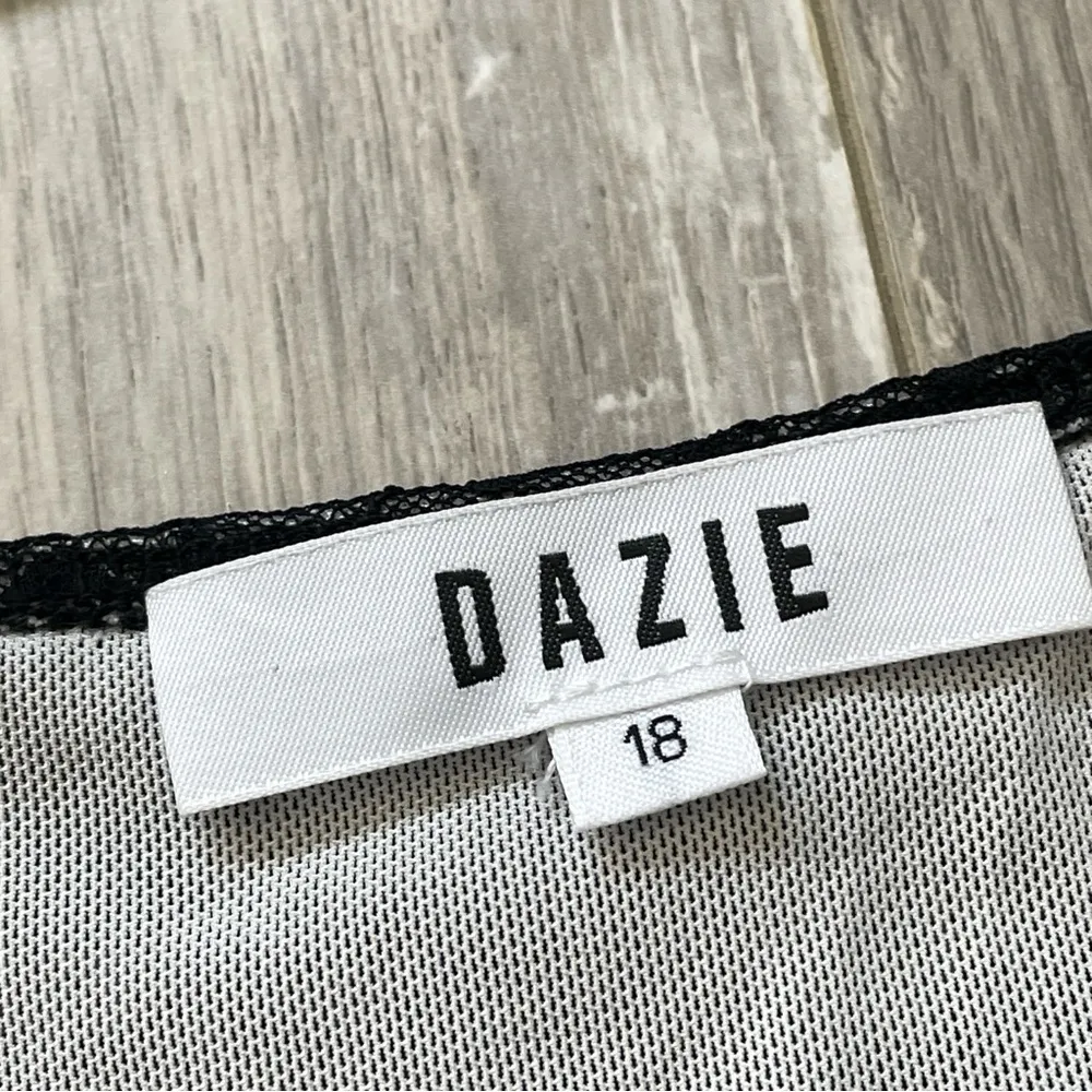 Lace Layered Tank Top dazie womens Black White (size 18) crop witch whimsygoth - Image 2