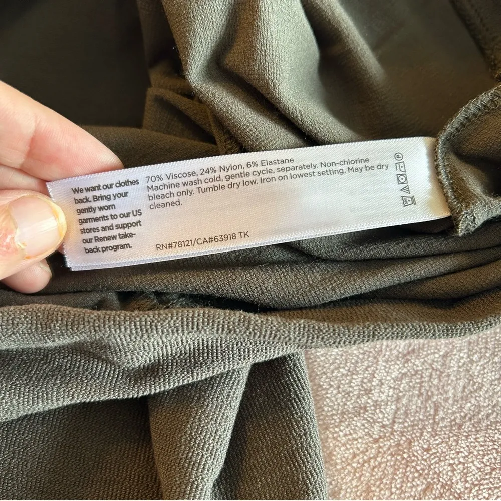 Eileen Fisher taupe textured stretch crepe pull on ankle pants size PP (SP) - Image 6