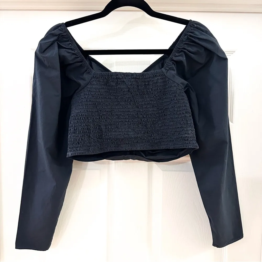 NWT American Eagle Ruched Front Long Sleeve Cropped Top dark gray sz Small - Image 6