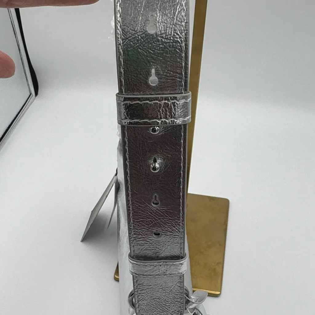 Make a Splash with This Nicole Miller Silver Sequin Shoulder Bag - Image 6