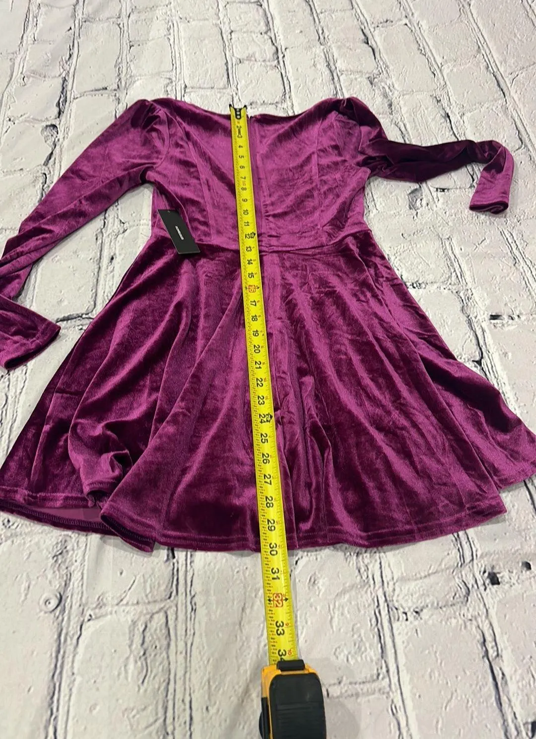 Sweet Desire Magenta Velvet Long Sleeve Skater Dress Size Small .  NWT - Image 11