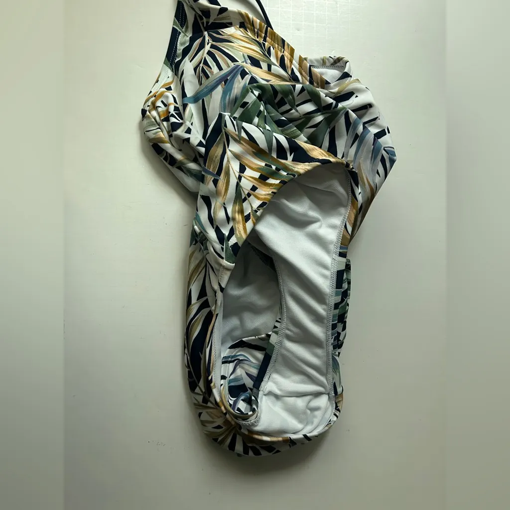 Hurley Women's One Piece Swimsuit, Size L - Image 7