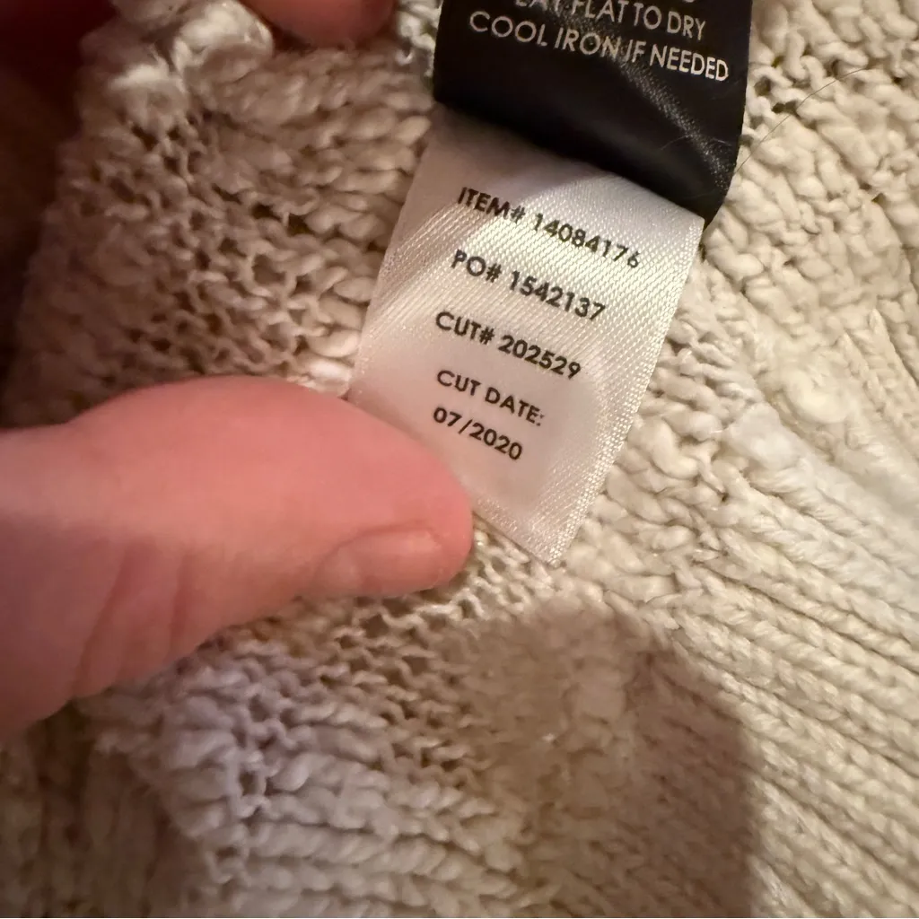 Torrid Off White Gray Long Sleeve V Neck Knit Pullover Sweater Sz‎ 2X - Image 7