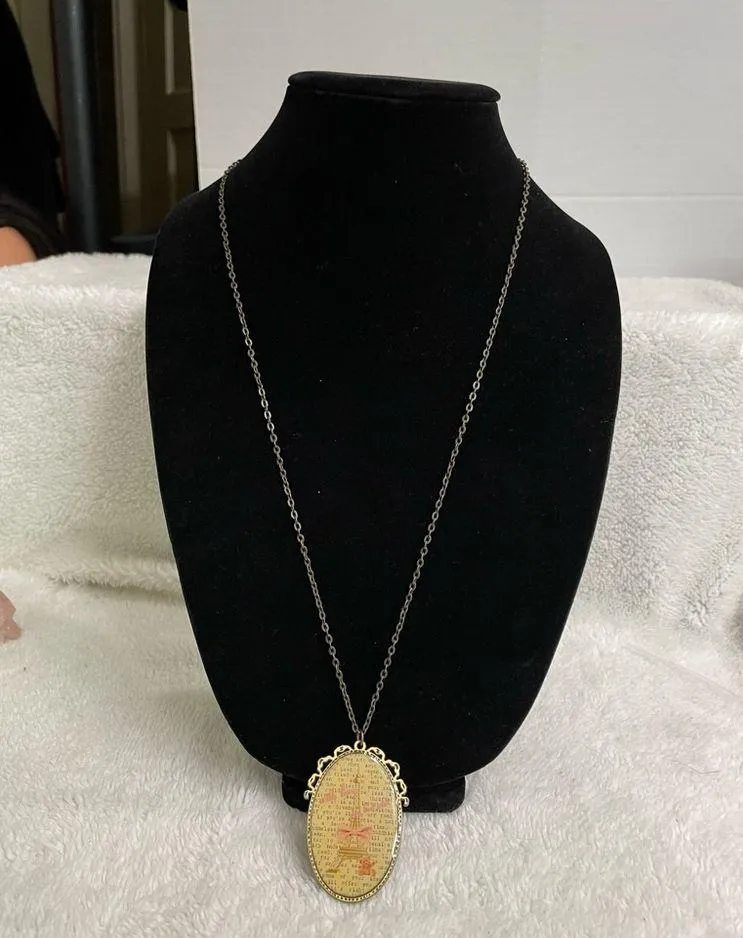 Aki Paris Themed pendant necklace Brown - Image 2