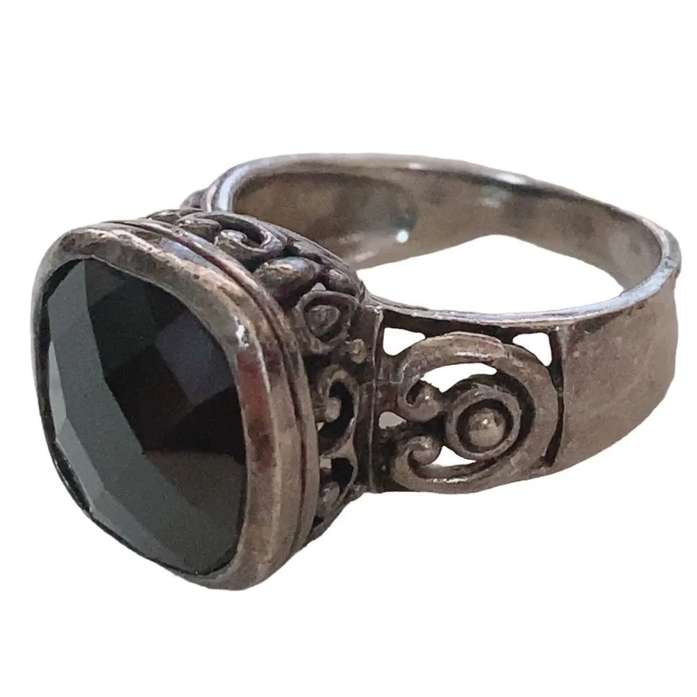 VTG 925 Sterling Silver Faceted Onyx Scroll Filigree Ring Size 6.75 Wide Band - Image 6