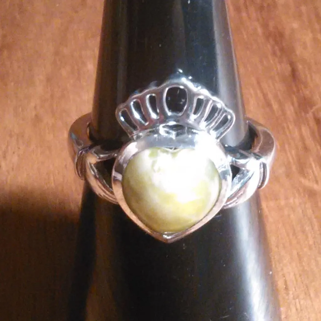 Connemara Marble Claddagh Sterling Silver Ring (Size 7) - Image 8