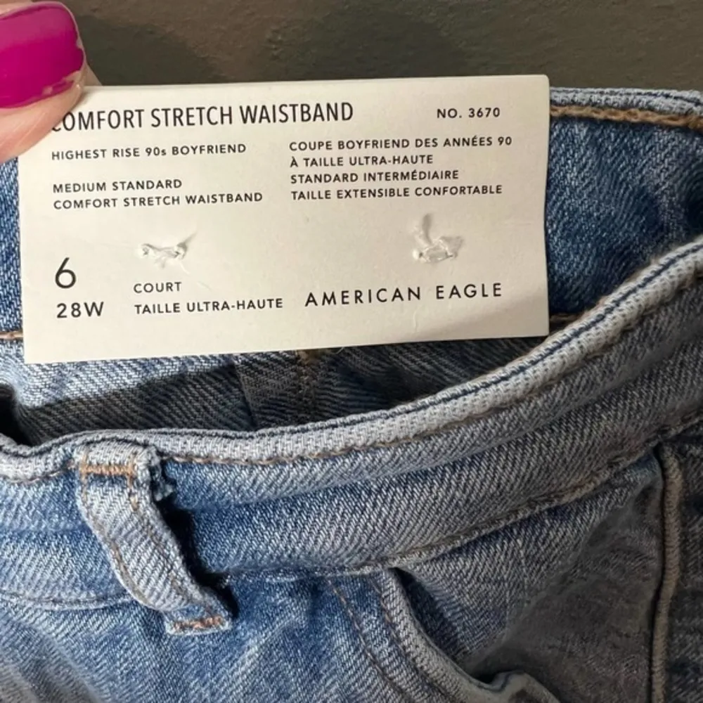 NEW American Eagle highest rise 90s boyfriend jeans highest waist stretch size 6 - Image 11