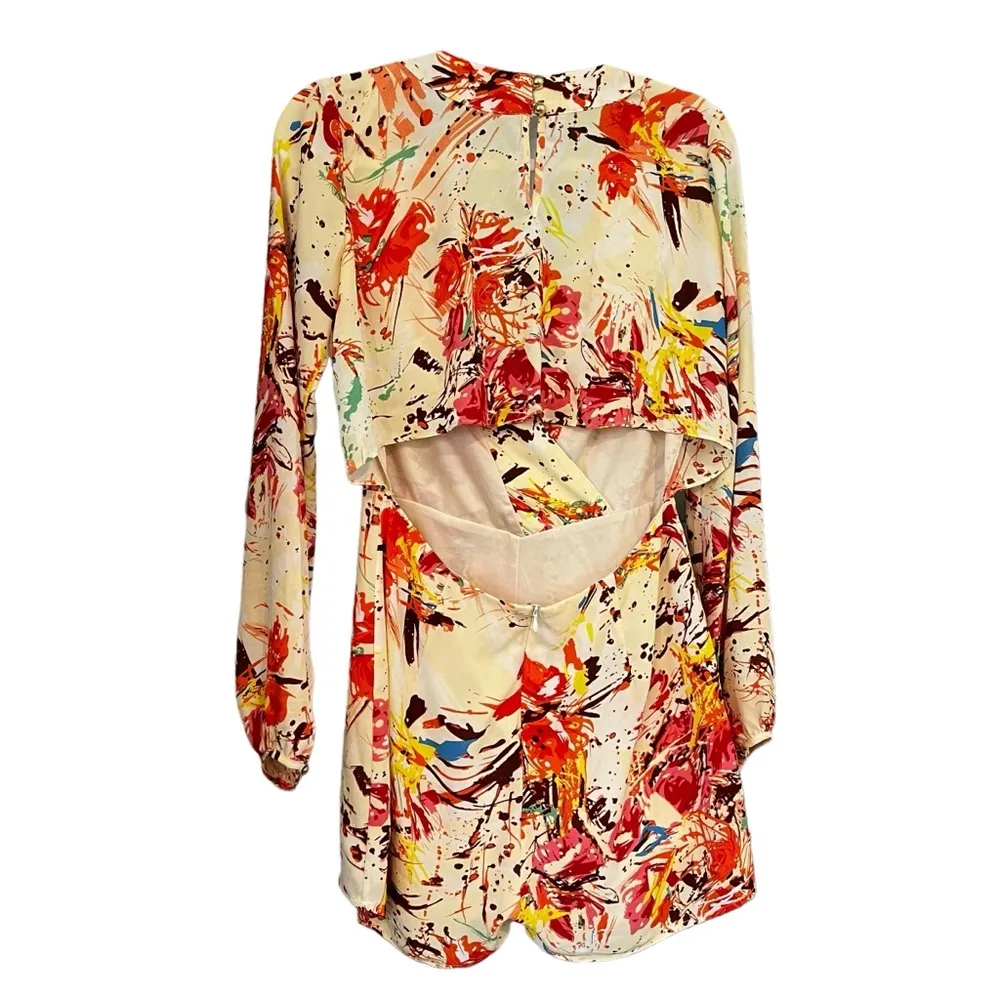 Ark & Co. Paint Splatter Print Cut Out Open Back Long Sleeve Shorts Romper, Sz M - Image 5