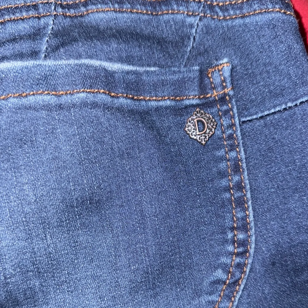 Democracy‎ Women's Blue Denim Shorts - Image 11