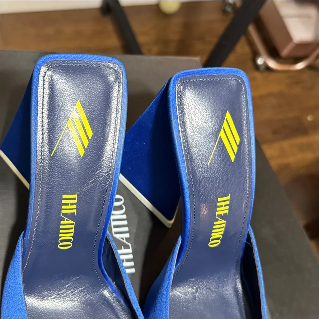 The Attico DEVON Electric Blue Pump Triangle Heels Size 38 - Image 8