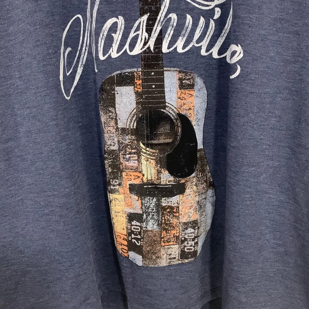 Maurices Nashville Country Guitar Print T Shirt Size L - Image 3