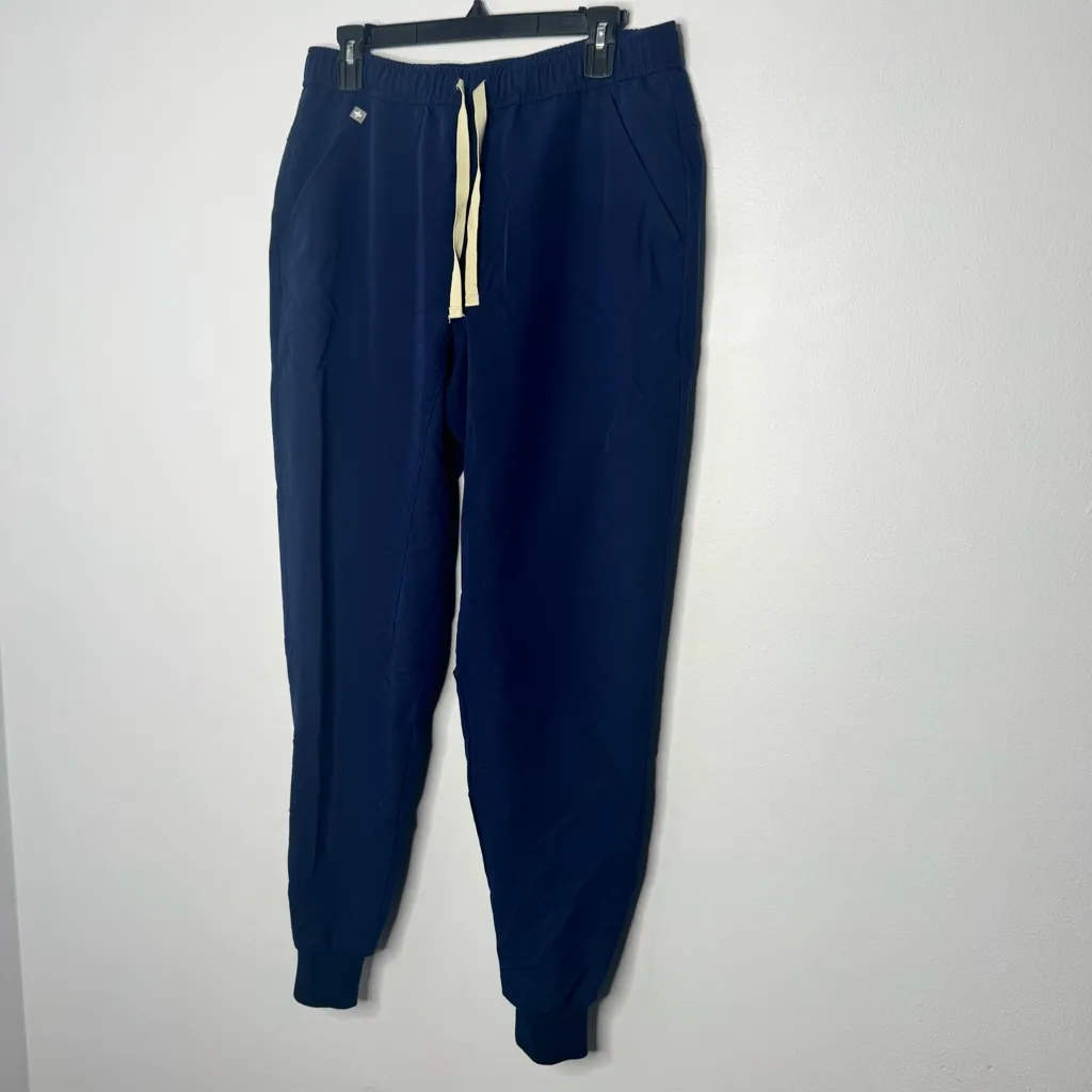 Figs navy pants size medium - Image 2