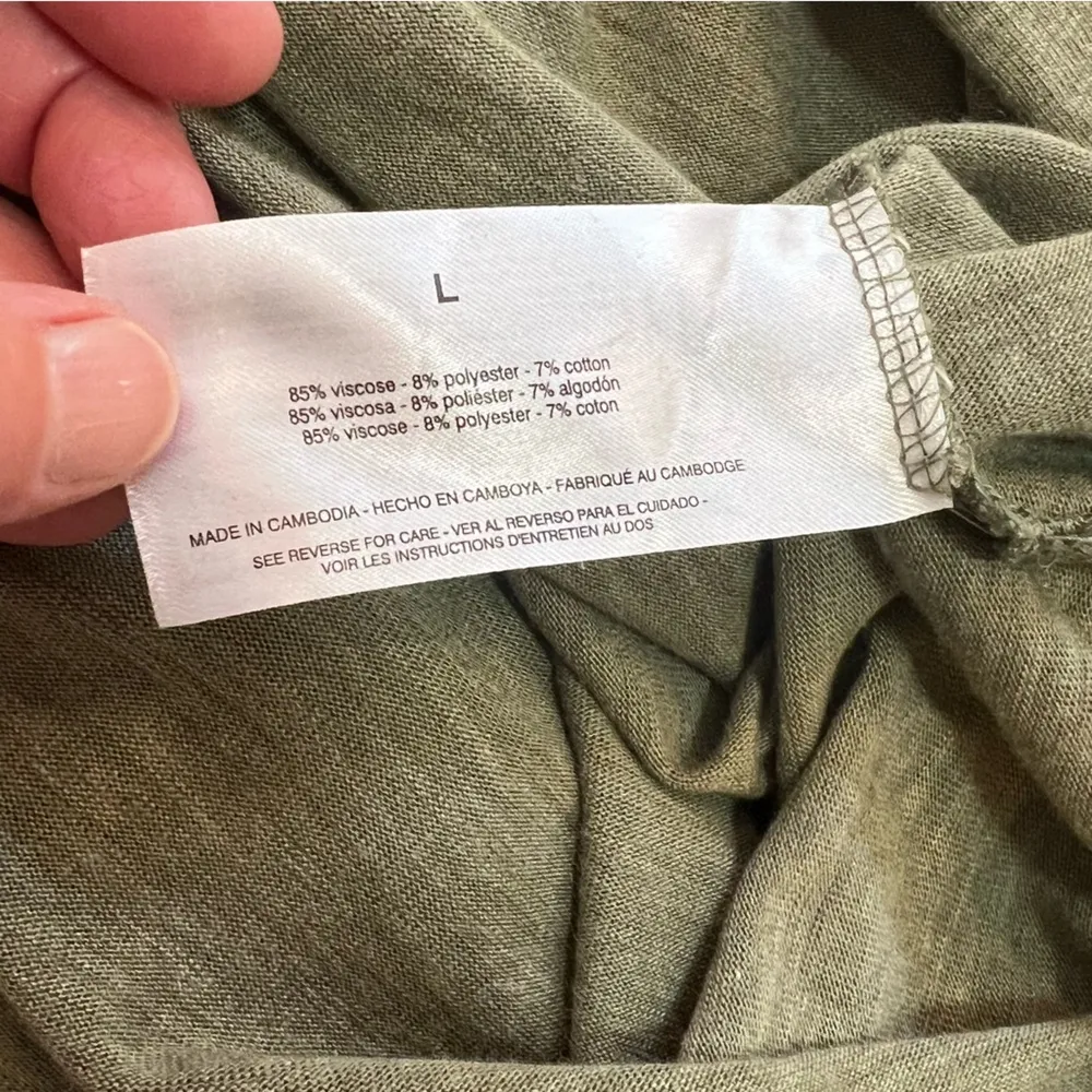 midi t-shirt dress size large green side slits pocket - Image 9