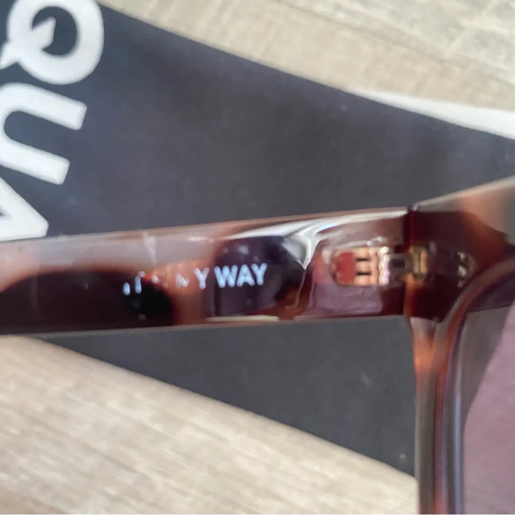 QUAY Australia “It’s My Way” Oversized
Cat Eye Sunglasses - Image 8