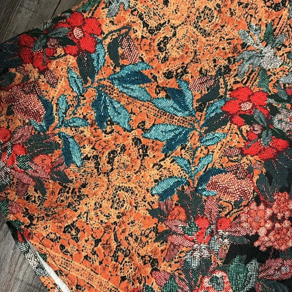 Bebe EMB Printed A-line Fall Floral Tapestry Skirt Size 8 NEW - Image 7