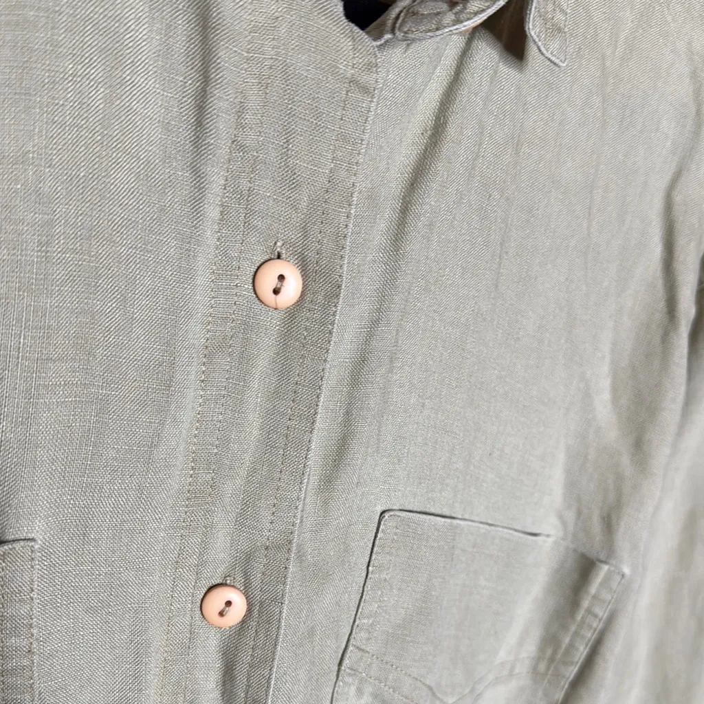 Vintage Apparenza 100% Linen Light Green Button - Image 3