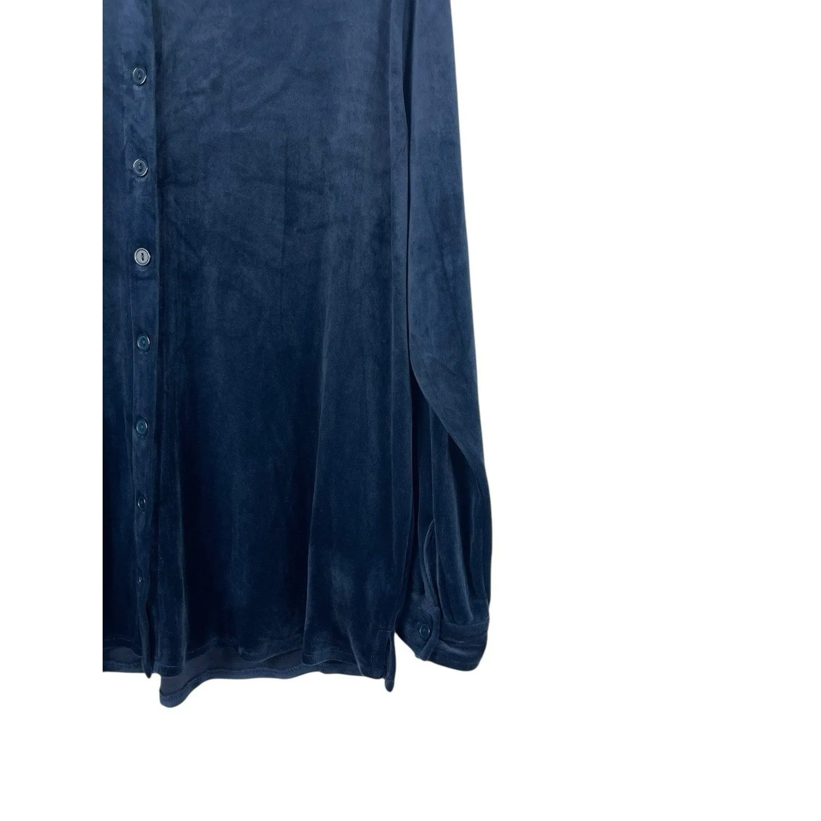 Hasting & Smith Women’s 1X Blue Velour Soft Plush Button Up Long Sleeve Top - Image 5