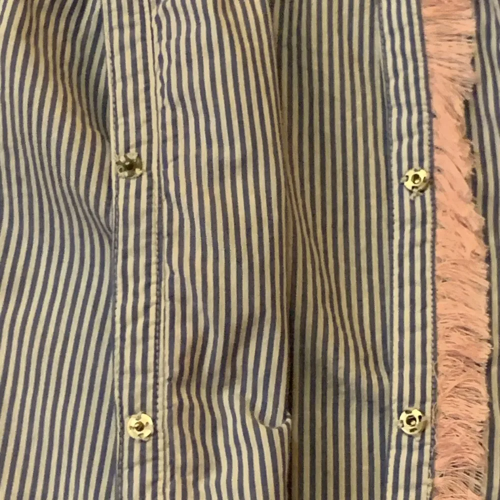 Crown & Ivy top Medium Blue White Pink Stripes Embroidery Fringe casual Snaps - Image 7