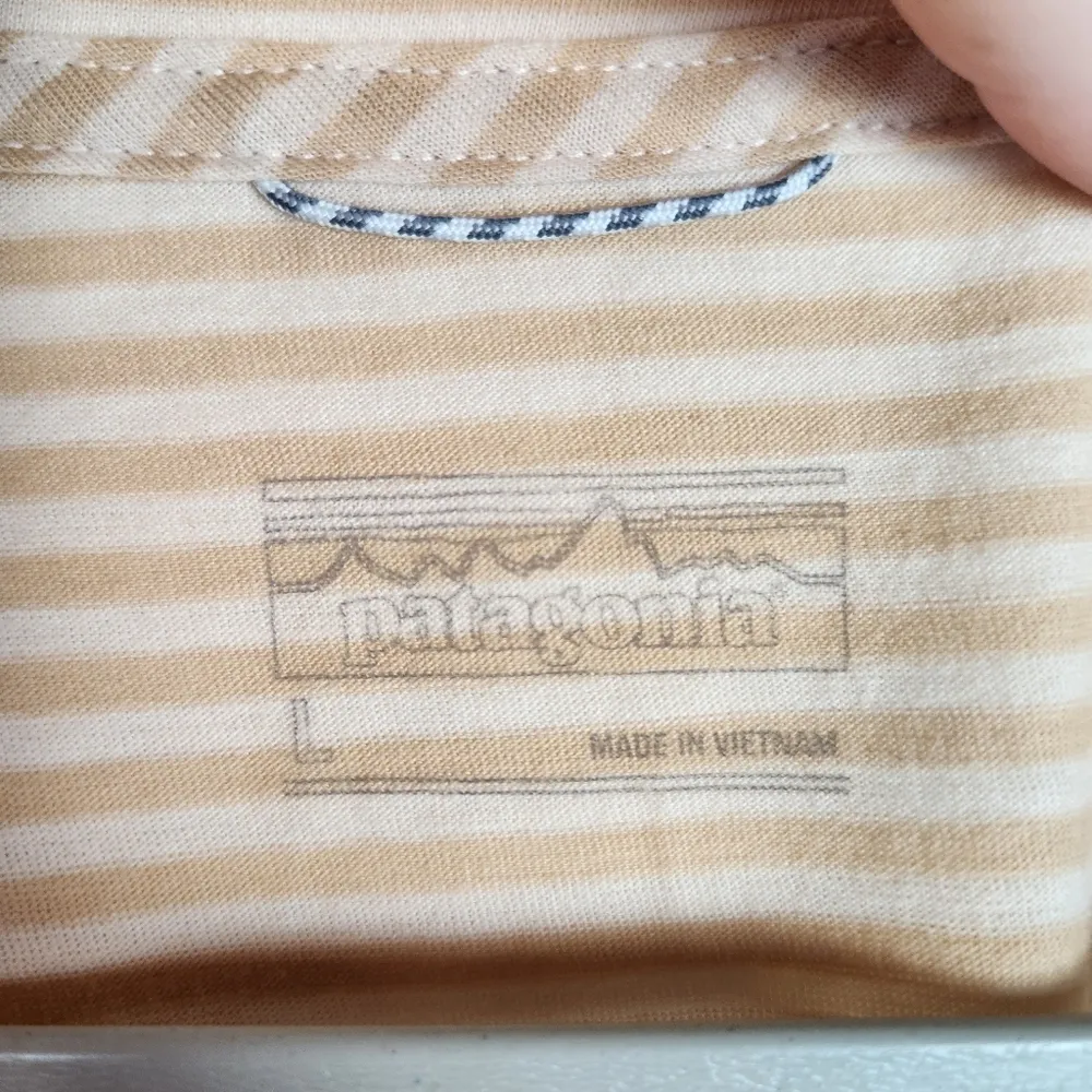 Patagonia Womens Henley Mainstay Shirt Long Sleeve Striped Size L Large - Image 3