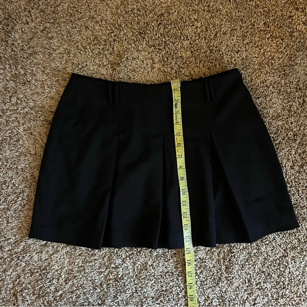 DISSH Bruna Black Pleated Mini Skirt— Wool Blend Size 8 - Image 4