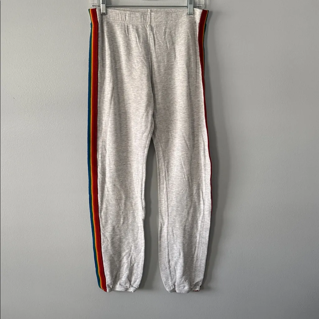 Monrow Women's 2 Piece Jogger Set Size M Loungewear Travel Vacation Dorm Revolve Gray Size M - Image 5