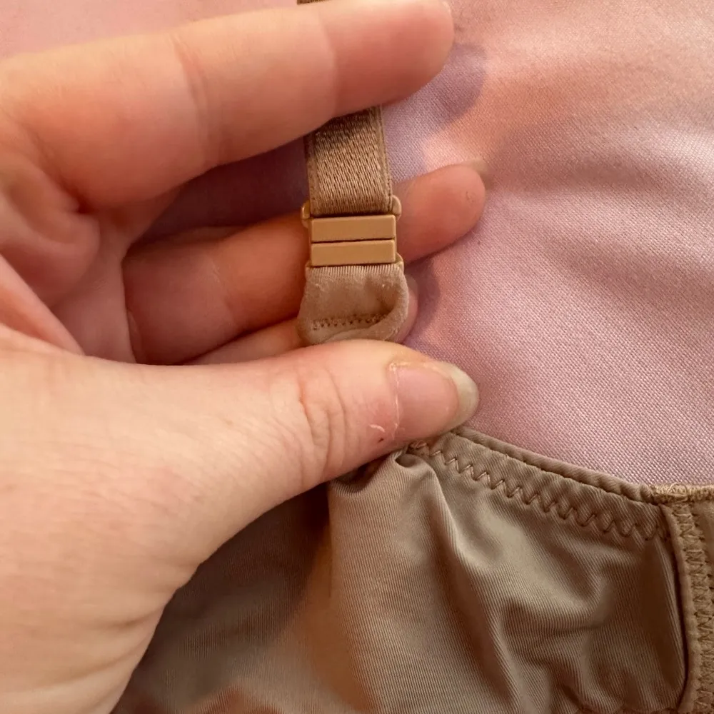 Victoria’s Secret Lightly Lined Wireless The T-Shirt Bra Tee-shirt 34 DD - Image 5