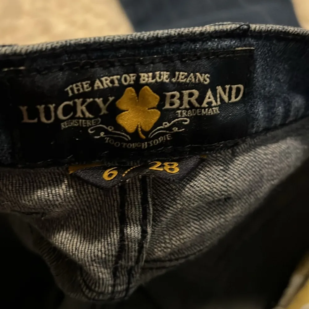 Jeans Sweet’ N Low Bootcut Dark Wash
Size 6/28 31” inseam EUC - Image 8