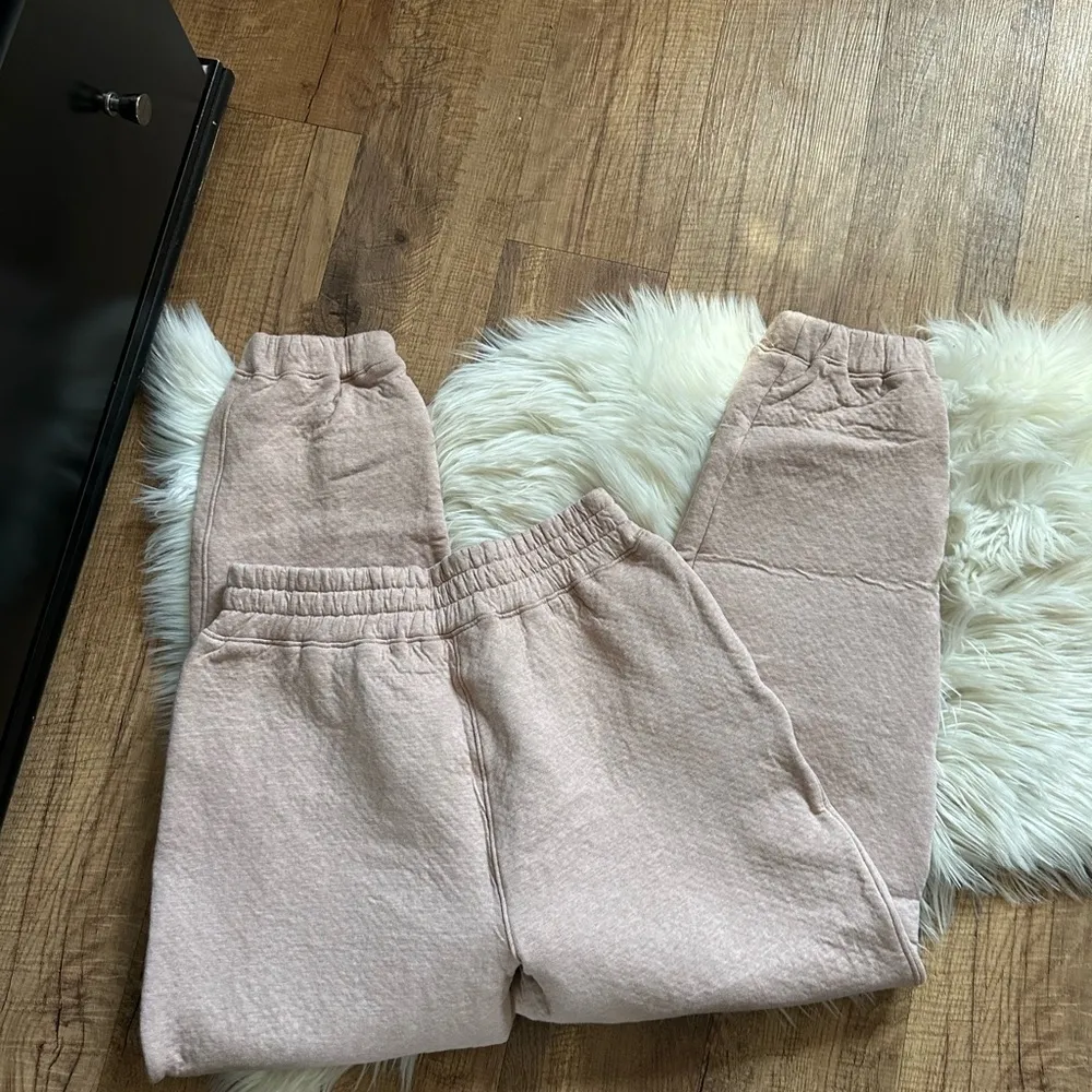 LUNYA Restore Double Faced Joggers Pink Size M - Image 3