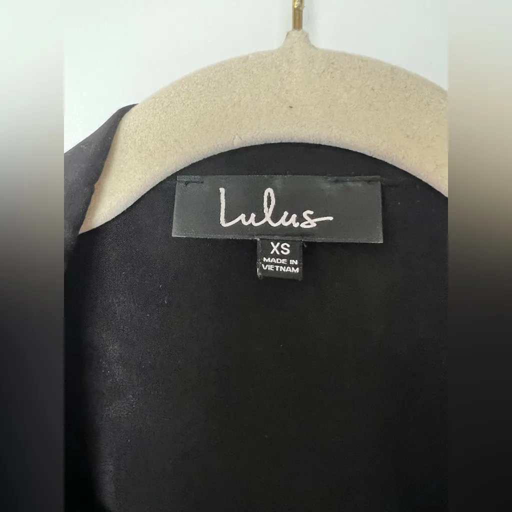 Lulus New  Classic Lightweight Black Blazer - Image 3
