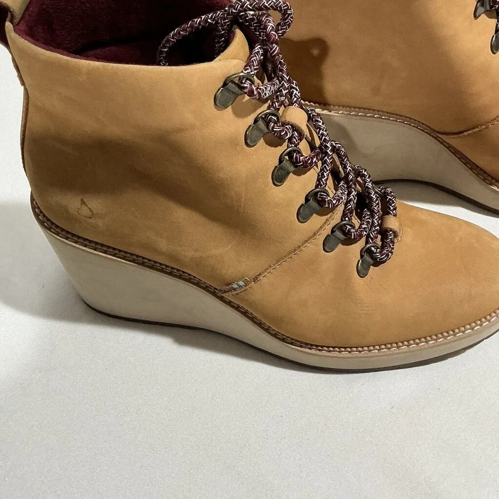 Woman’s Tom’s Size 9 Wedge Heel Bootie Chestnut Brown Suede Stk#709 - Image 3