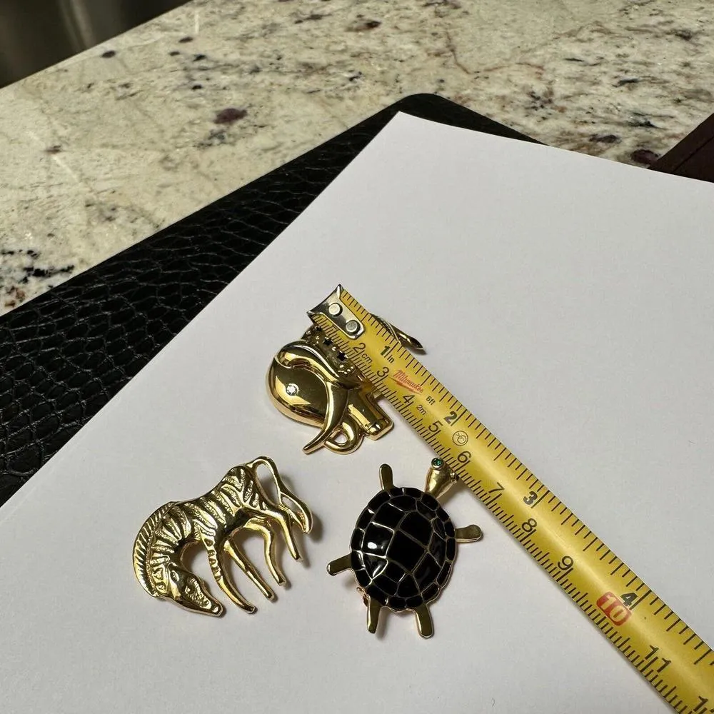 Lot Of 3 Gold Tone Animal Brooch Pins Turtle (tortoise) Zebra & Elephant - Image 6