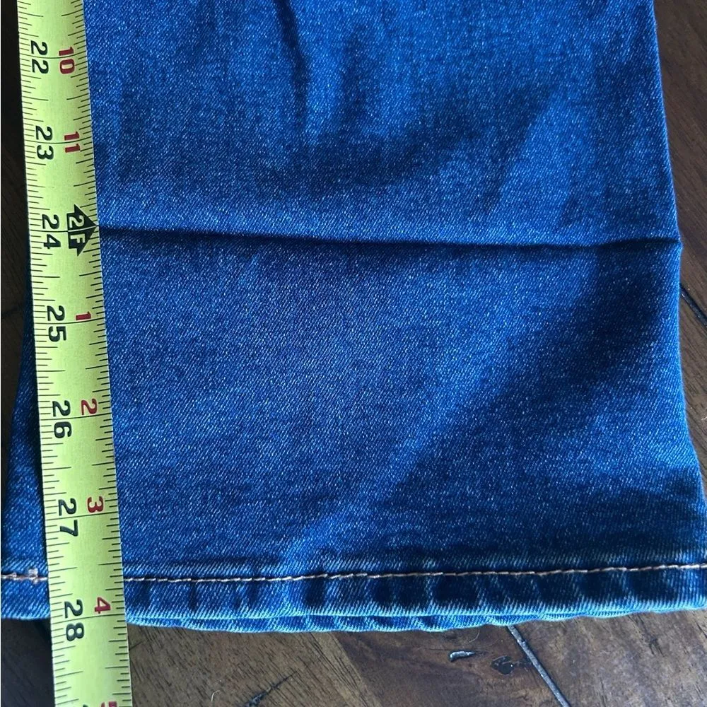 NWT Frye High-Rise Crop Jeans Cuffed Hem Blue Amari Wash Size 4 / 27 NEW - Image 4