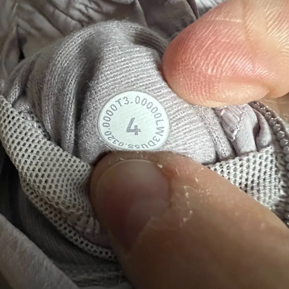 12. Lululemon Sights Seen Jacket size 4 in chrome - Image 11