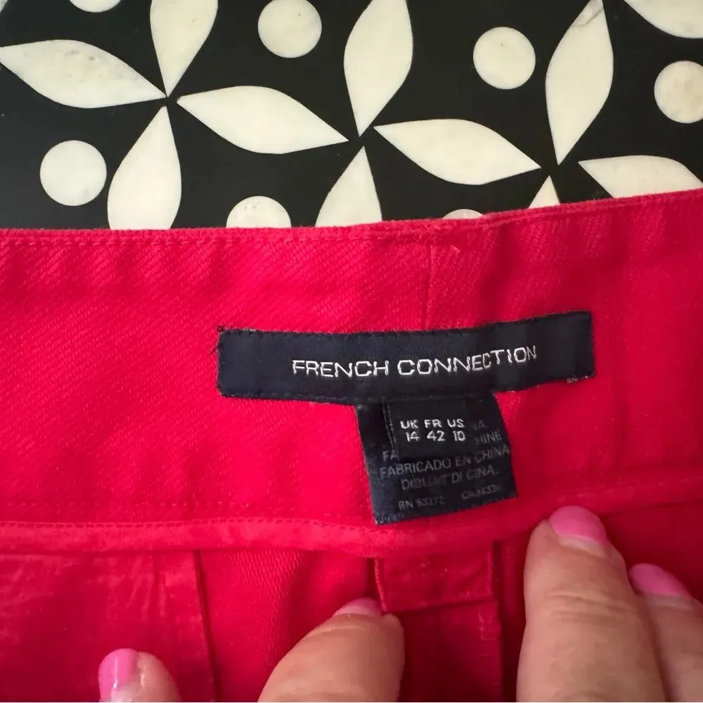 FRENCH CONNECTION dressy shorts Size 10 - Image 3