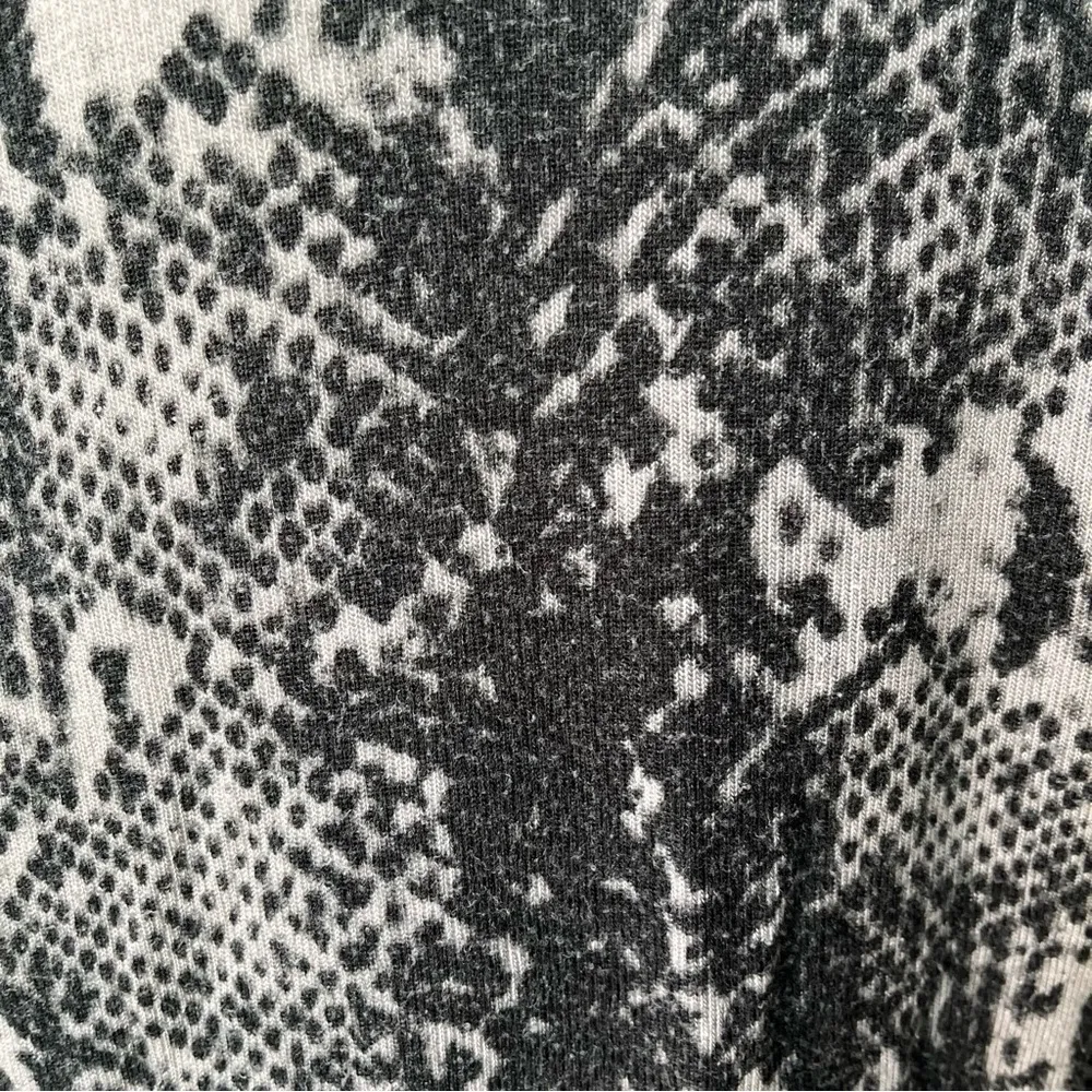 LNA  Onion Snake Skin Print Sweater, Charcoal Python, Sz S - Image 15