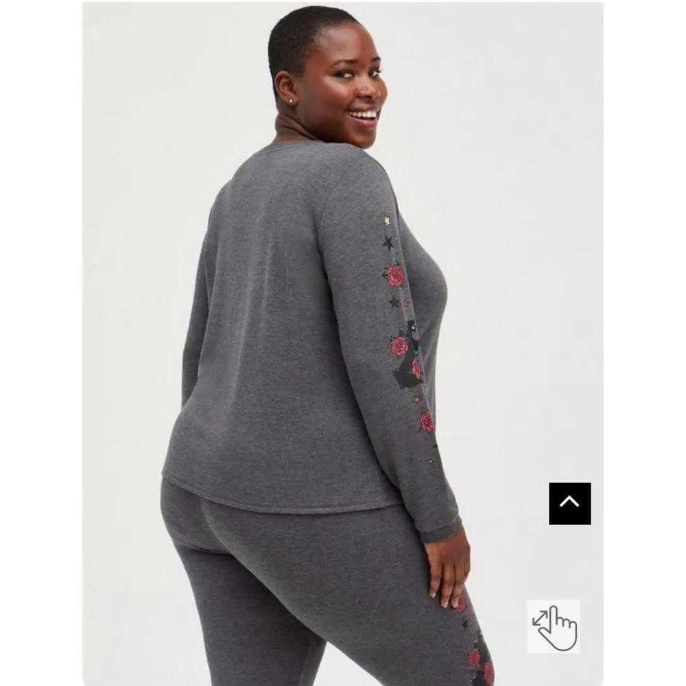 Torrid Dream Fleece Long Sleeve Scoop Neck lounge Sweater size 2X - Image 2