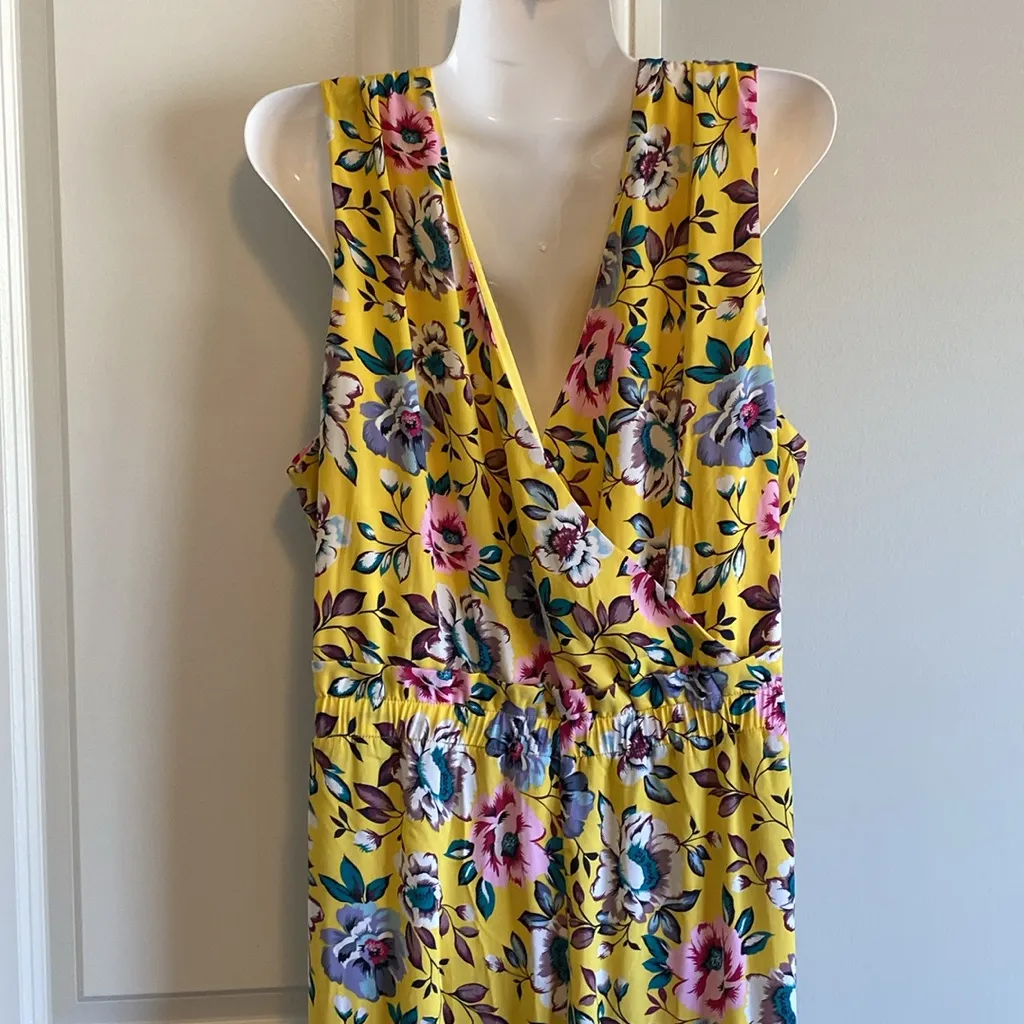 Kate and Mallory Women’s lightweight yellow floral tasseled jumper size XL - Image 4