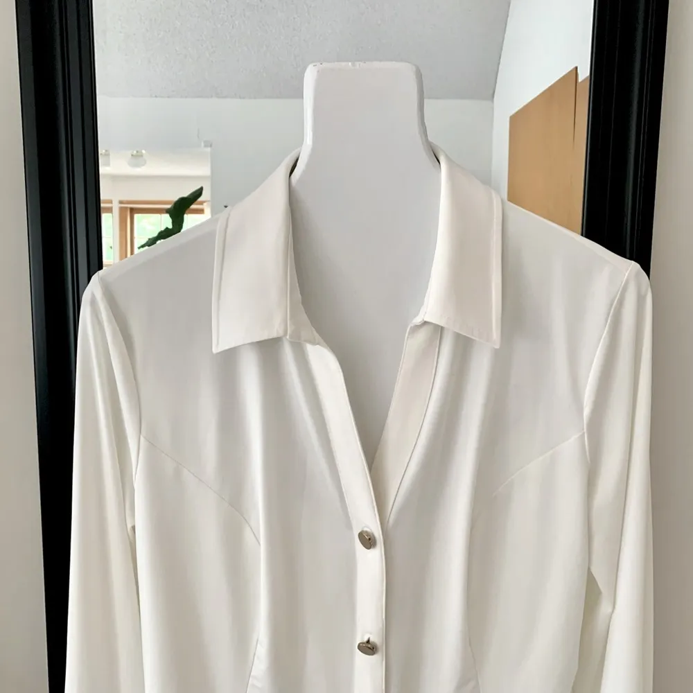 CARMEN Marc Valvo Button Down Shirt - Image 3