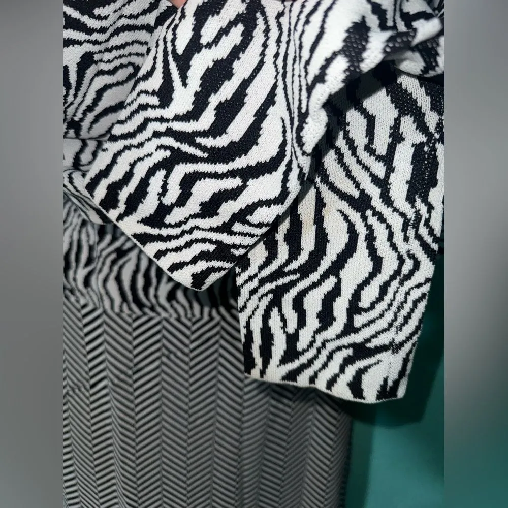 Esteban Cortazar Collective RTR Zebra Animal Print Sweater Dress Maxi Lg Black - Image 10