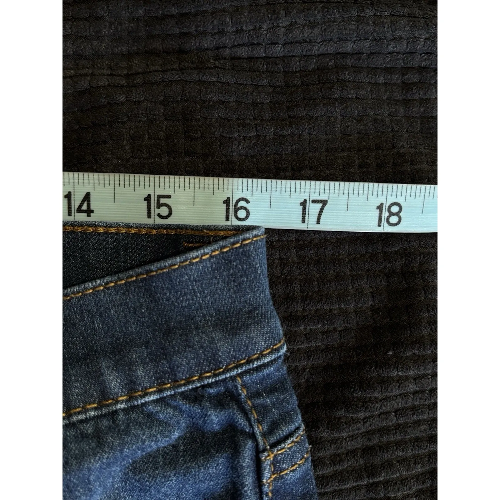 Mudd FLX Juniors Dark Mid Jean Shorts Raw‎ Hem Size 15 Distressed Button Fly - Image 6