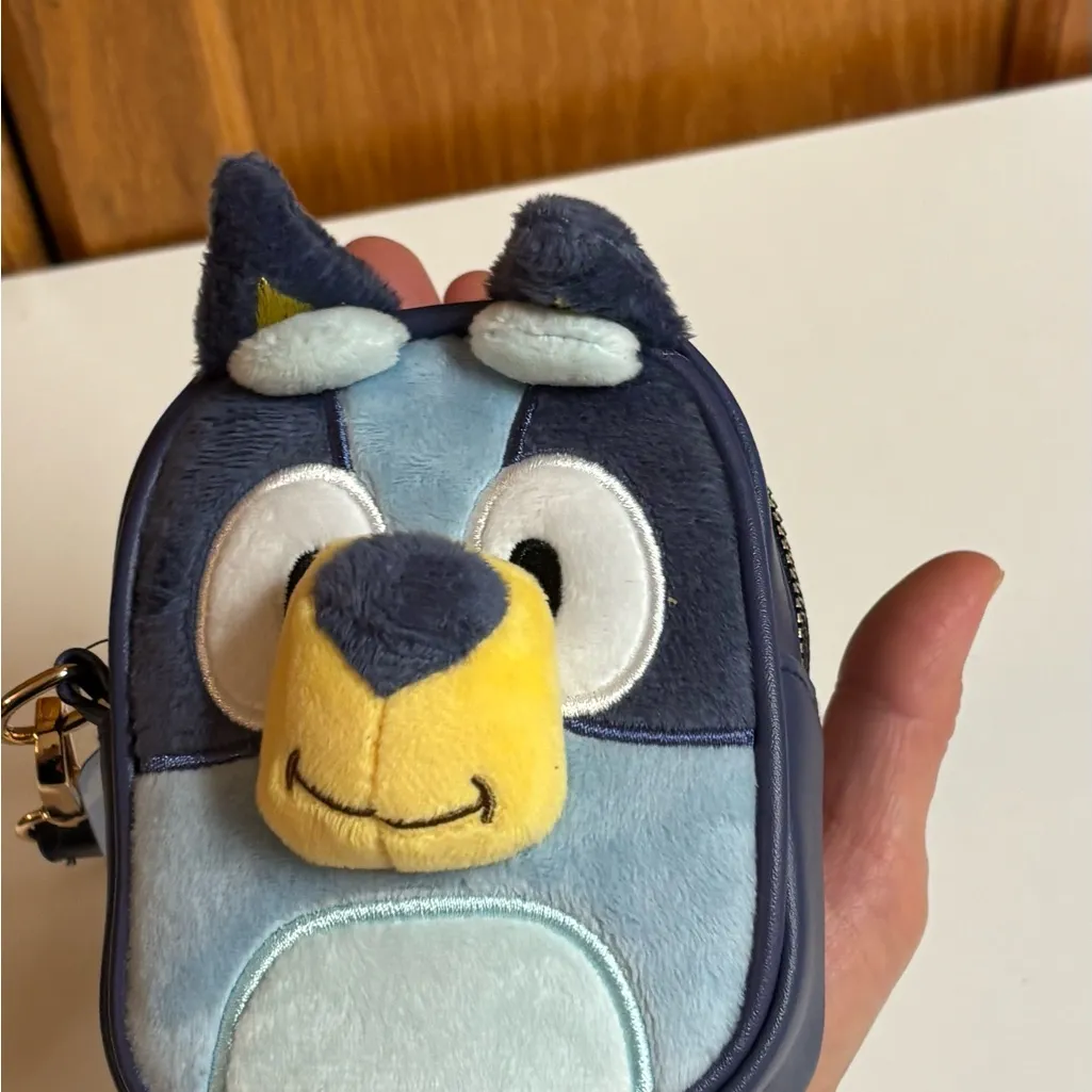 Bluey Soft face form zip up coin purse wristlet Blue - Image 6