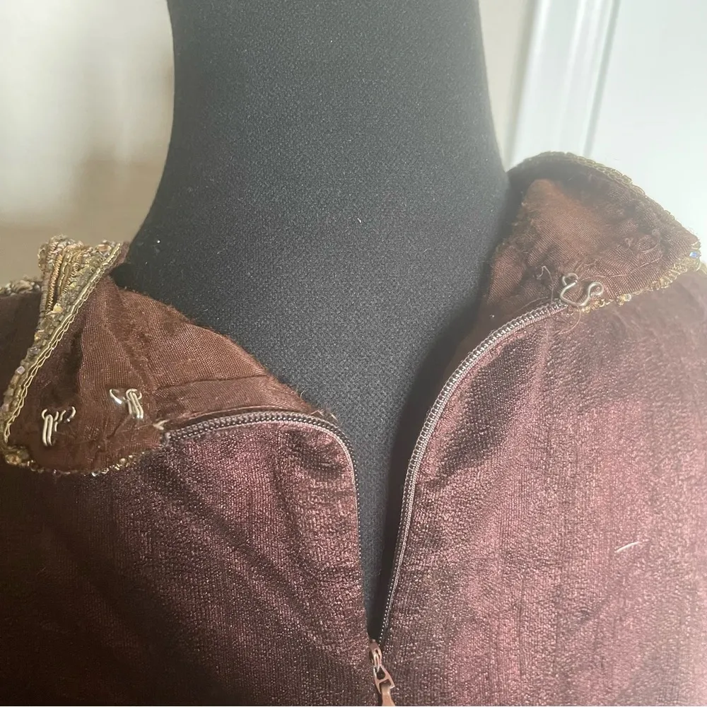 Pakistani Indian Bollywood Cape style Kurta with Skirt and Duppata Brown & gold Size undefined - Image 8