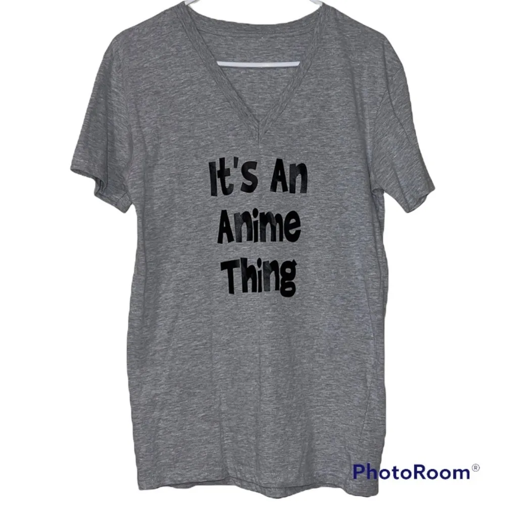 Hobby Lobby gray v neck junior short sleeve tshirt It’s An Anime Thing homemade Size undefined - Image 7
