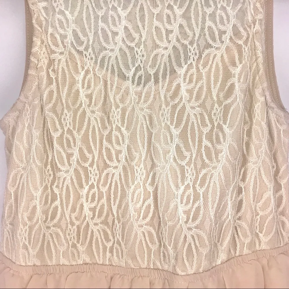 L'astiste Champagne/Beige Sleeveless Lace Top Bubble Hem Mini Dress - Image 4
