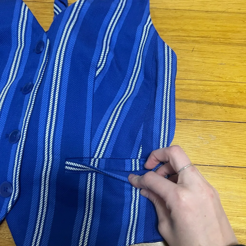 Express Women’s Blue Striped Vest - Image 6